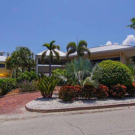 Sea Breeze, Studio 510, Beach Steps Away!+Pool+Wifi Ruskin Esterno foto