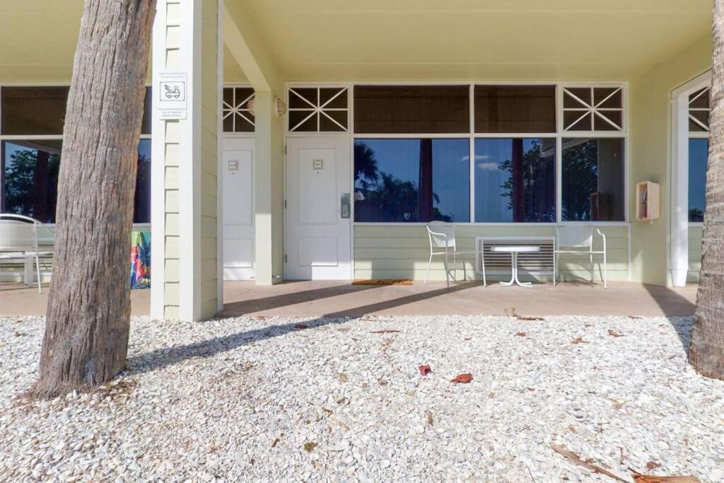 Sea Breeze, Studio 510, Beach Steps Away!+Pool+Wifi Ruskin Esterno foto
