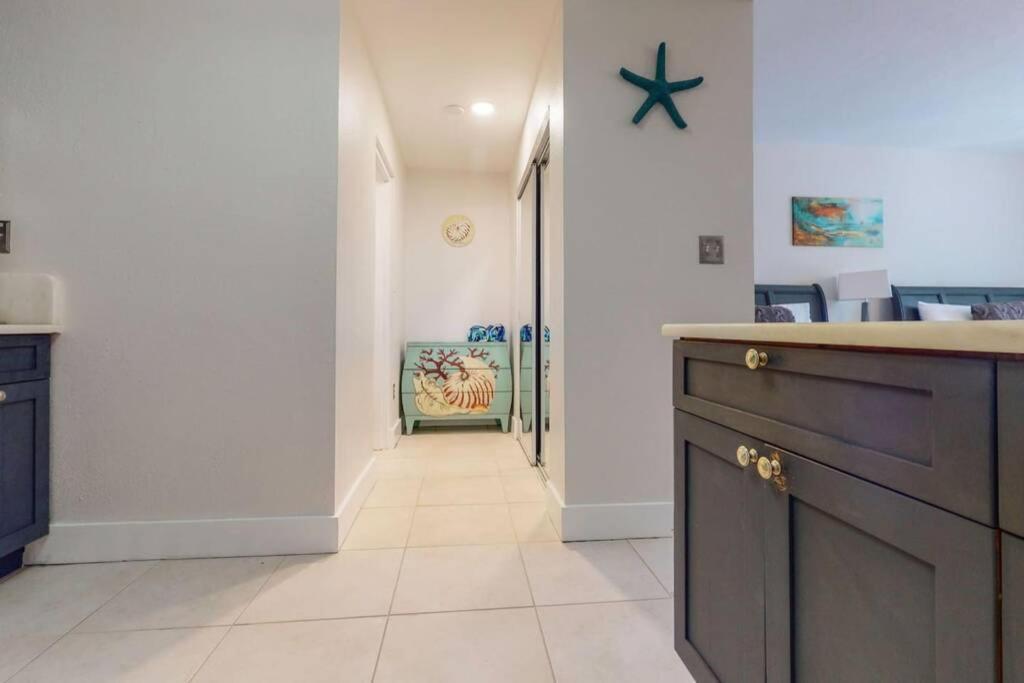 Sea Breeze, Studio 510, Beach Steps Away!+Pool+Wifi Ruskin Esterno foto