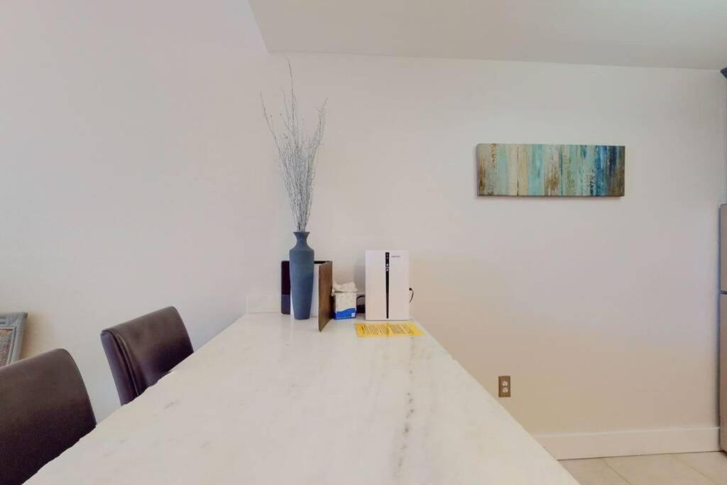Sea Breeze, Studio 510, Beach Steps Away!+Pool+Wifi Ruskin Esterno foto